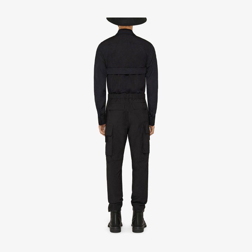 Givenchy SS22 U