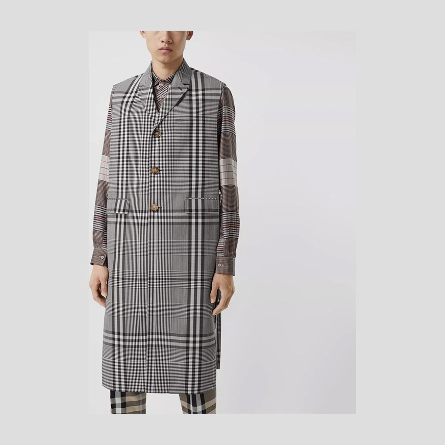 Burberry Sleeveless Wool Coat