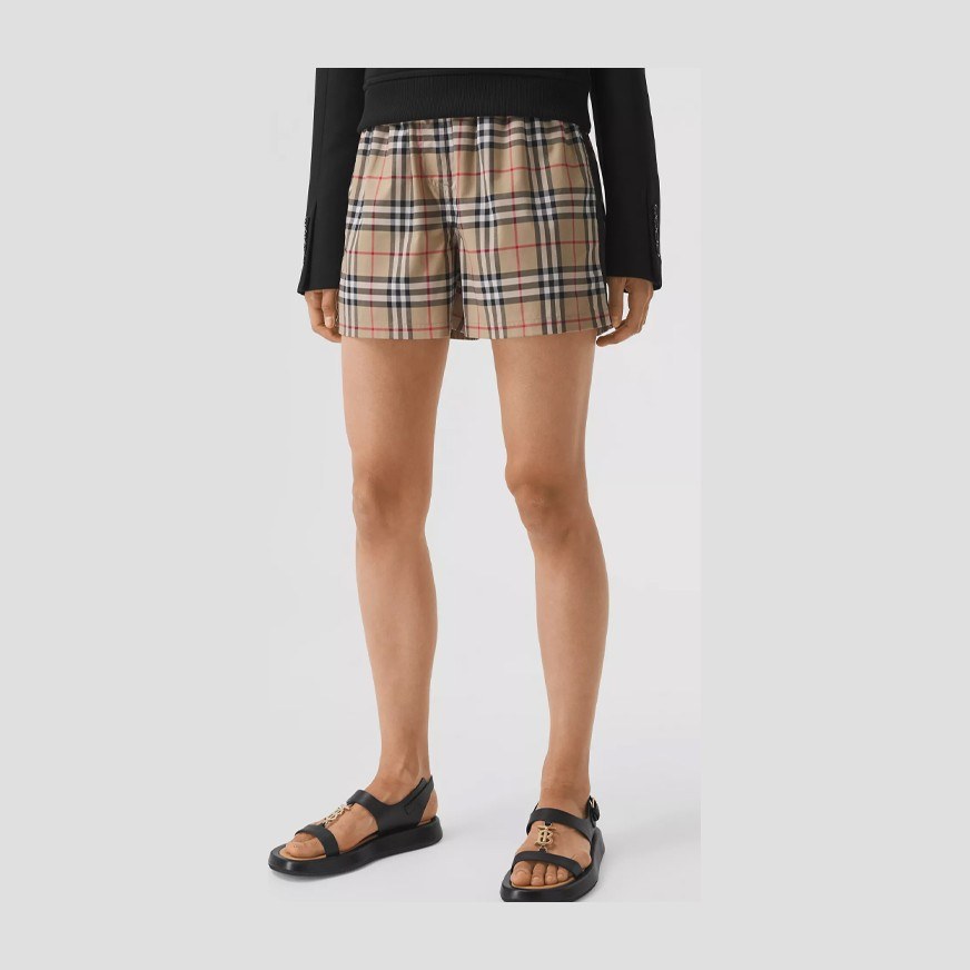 Burberry Shorts Beige