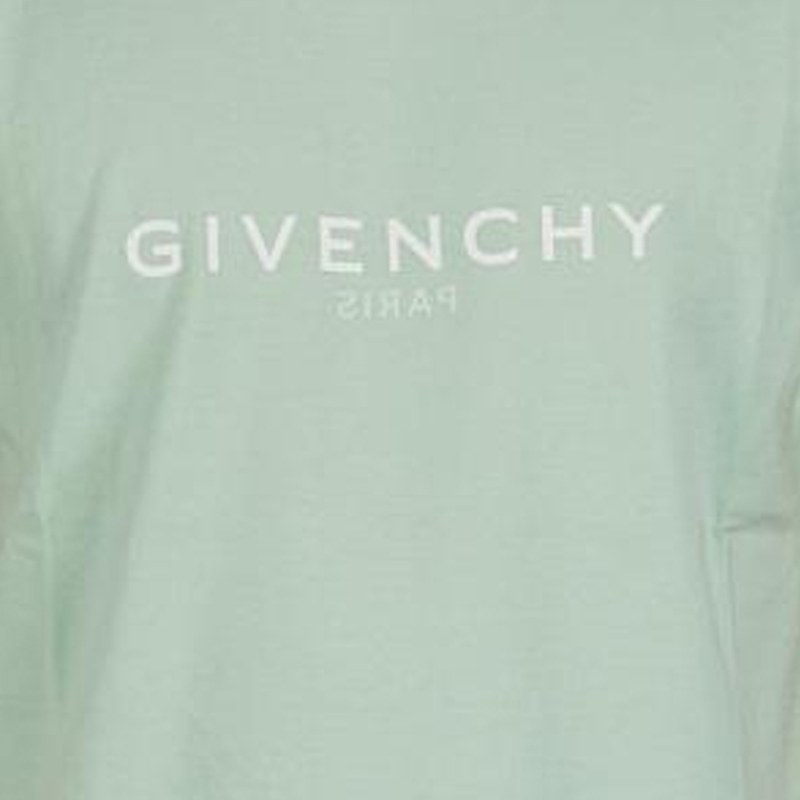 GIVENCHY T