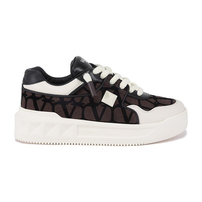 Valentino One Stud XL