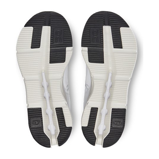 On Cloudnova Form White Black