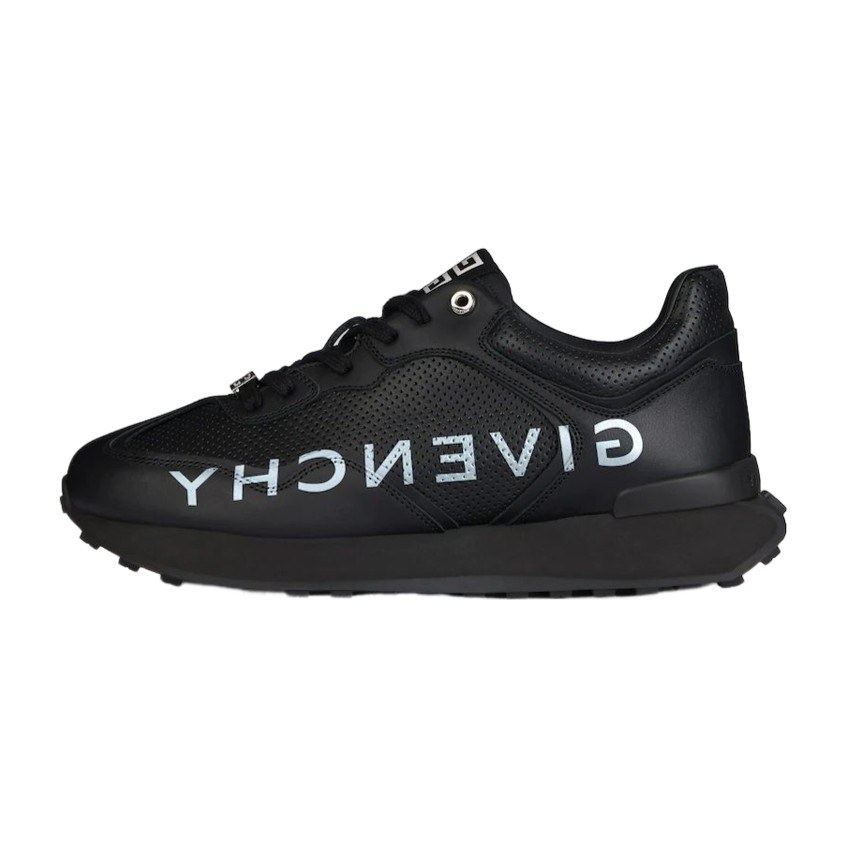 GIVENCHY