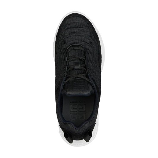GIVENCHY