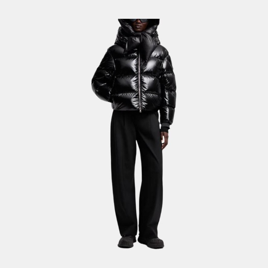 MONCLER GENIUS x Edward Enninful FW25 Lothar logo