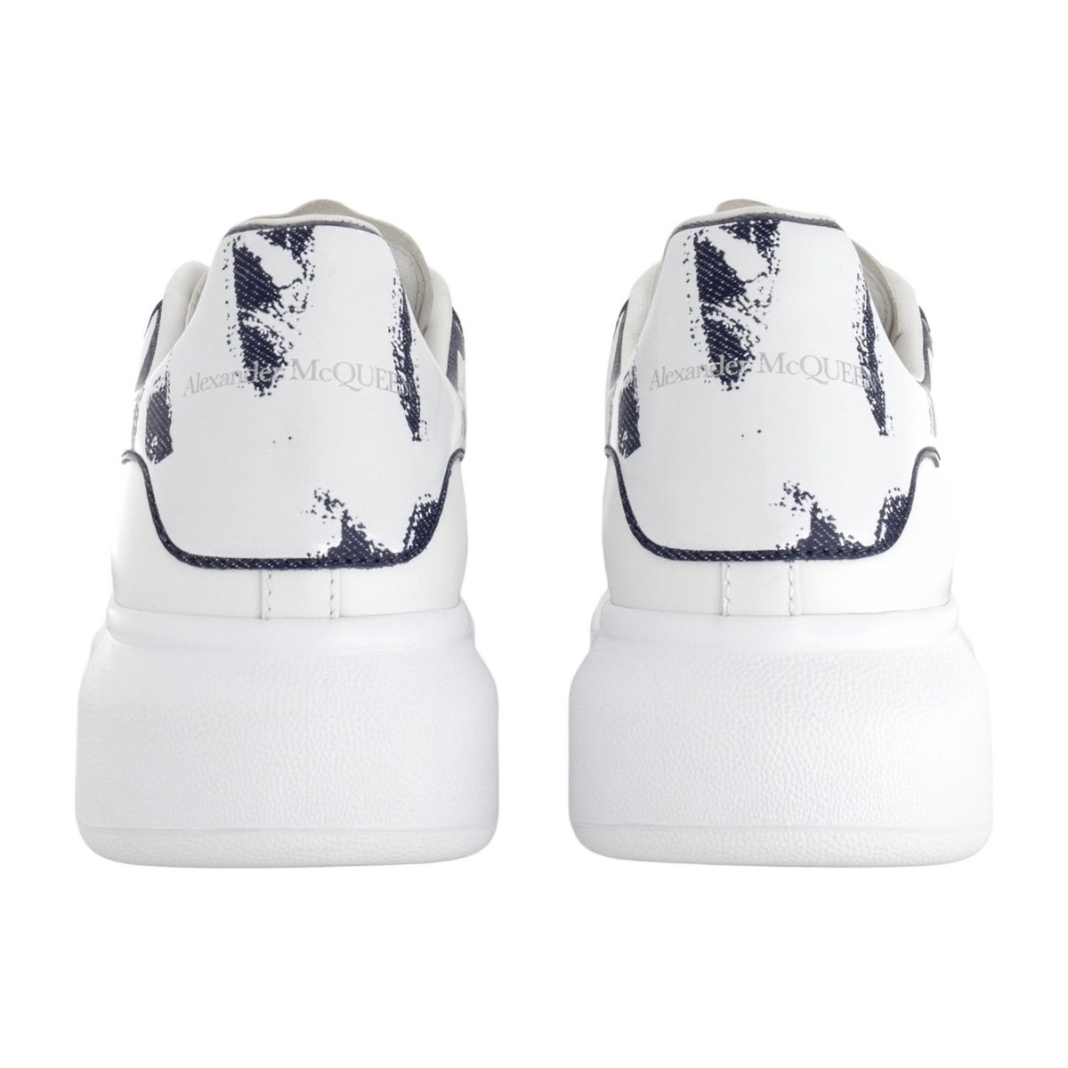 Alexander McQueen Round Toe Lace-Up Sneakers White