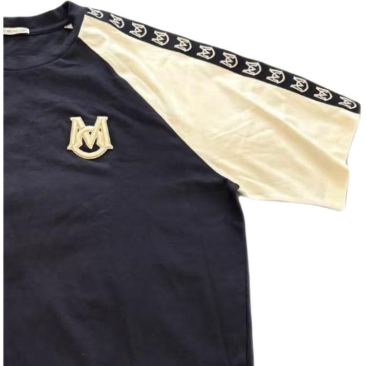 Moncler T