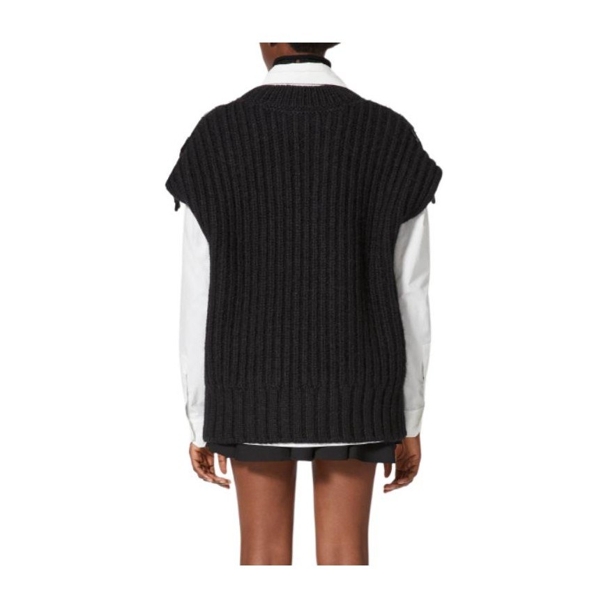 Valentino V