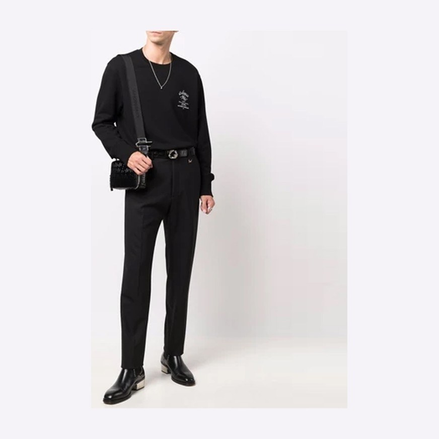 GIVENCHY