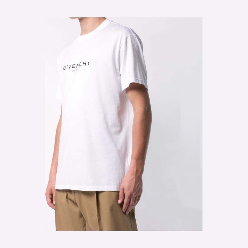 GIVENCHY LogoT
