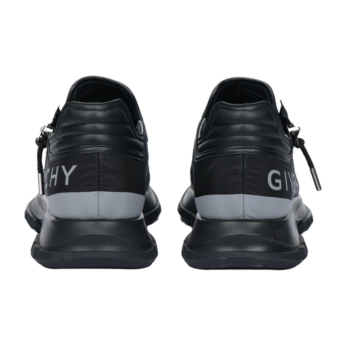 GIVENCHY Spectre