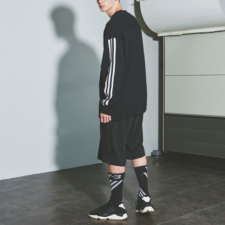 Y-3