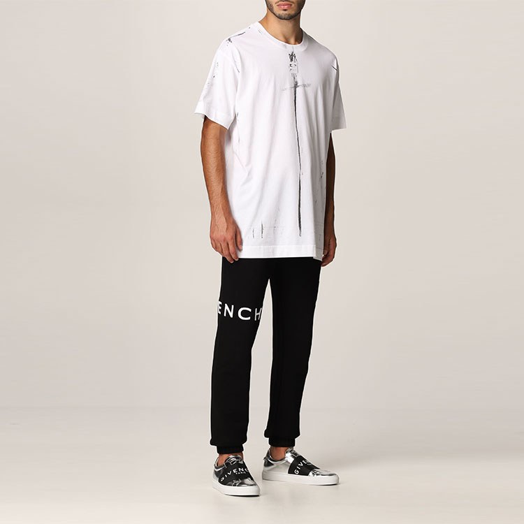 GIVENCHY T