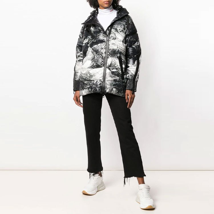 Moncler FW21 Ribbed Zip Hoodie Down Jacket Black