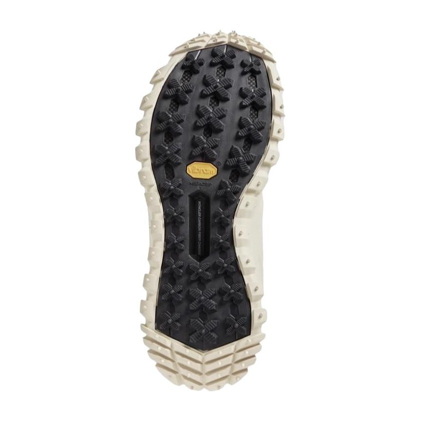 Moncler Trailgrip Beige