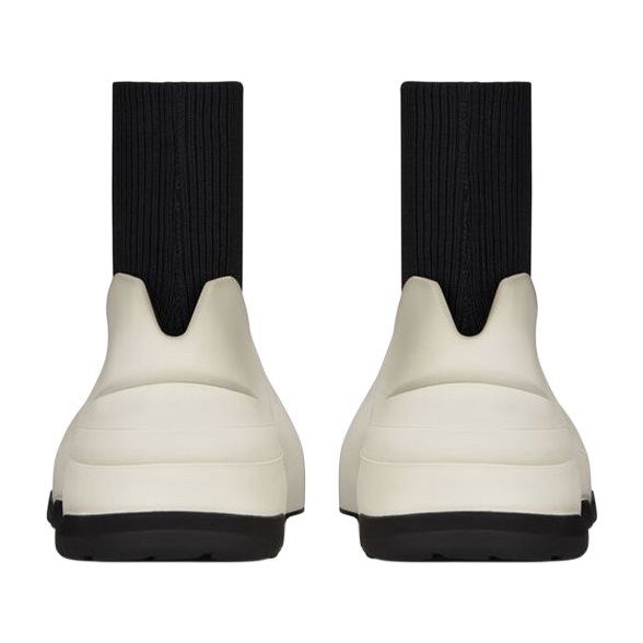 Givenchy MONUMENTAL MALLOW
