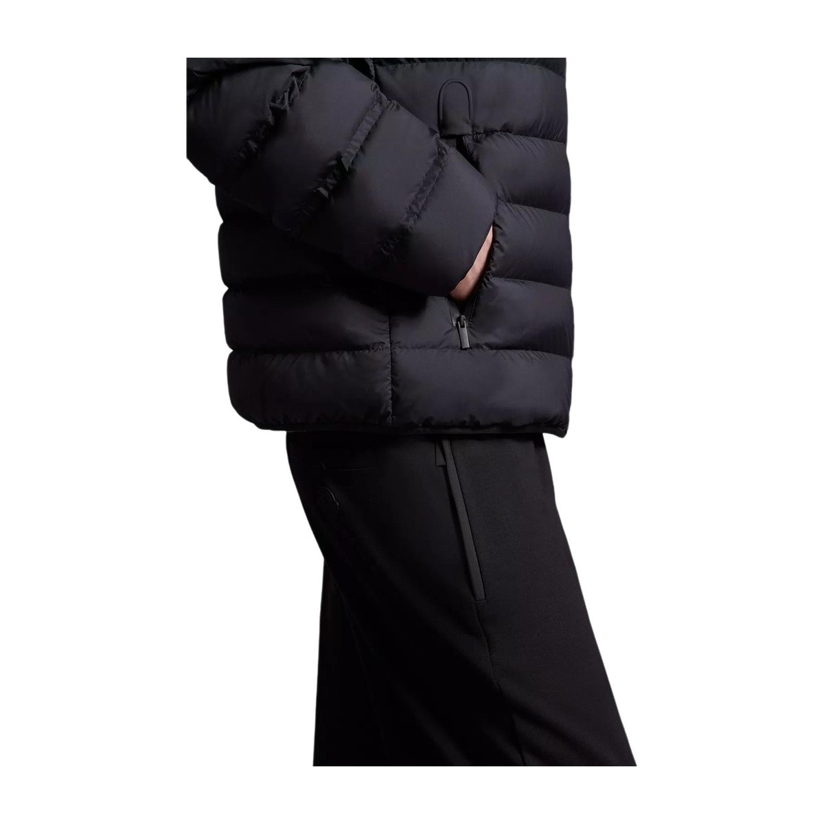 Moncler Arroux Short Down Jacket Black
