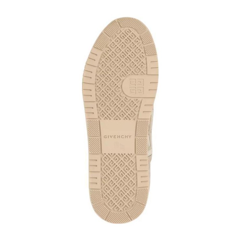 GIVENCHY G4