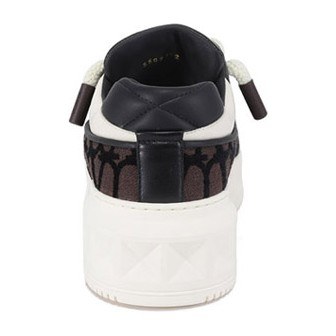 Valentino One Stud XL