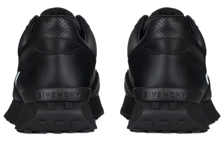 GIVENCHY