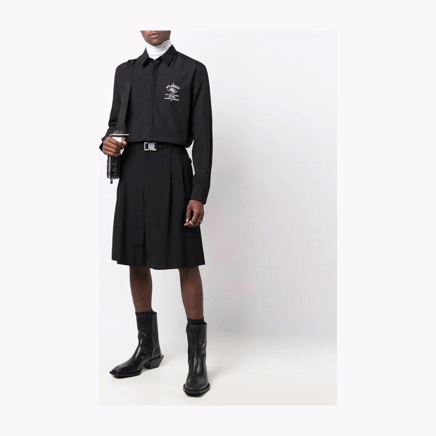 Givenchy FW21 logo