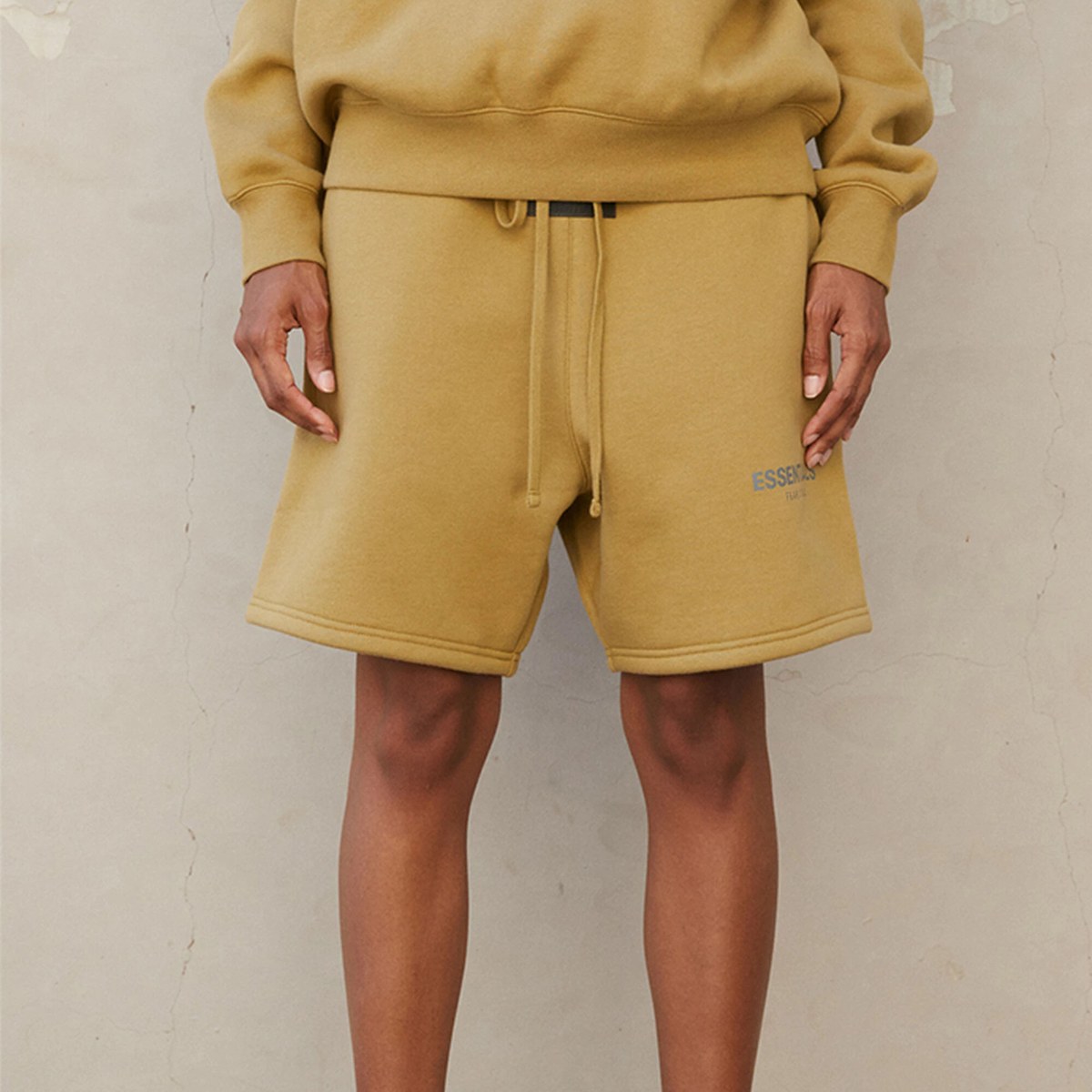 Fear of God Essentials Sweatshort Amber