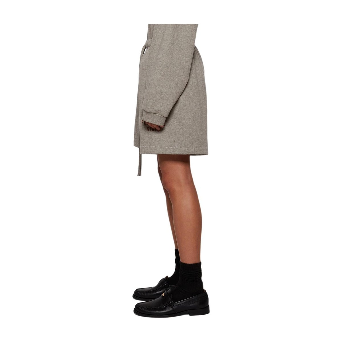 Fear of God Essentials Fleece Soccer Short Oatmeal Grey/Dark Heather