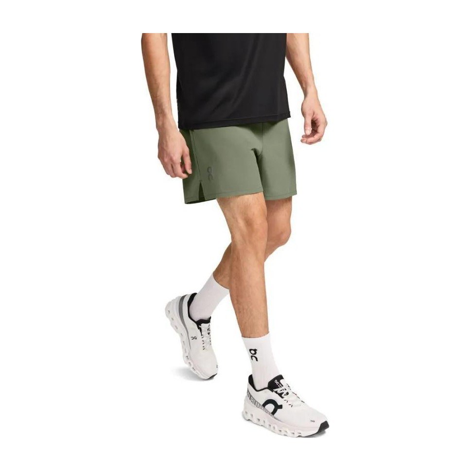 On Essential Shorts