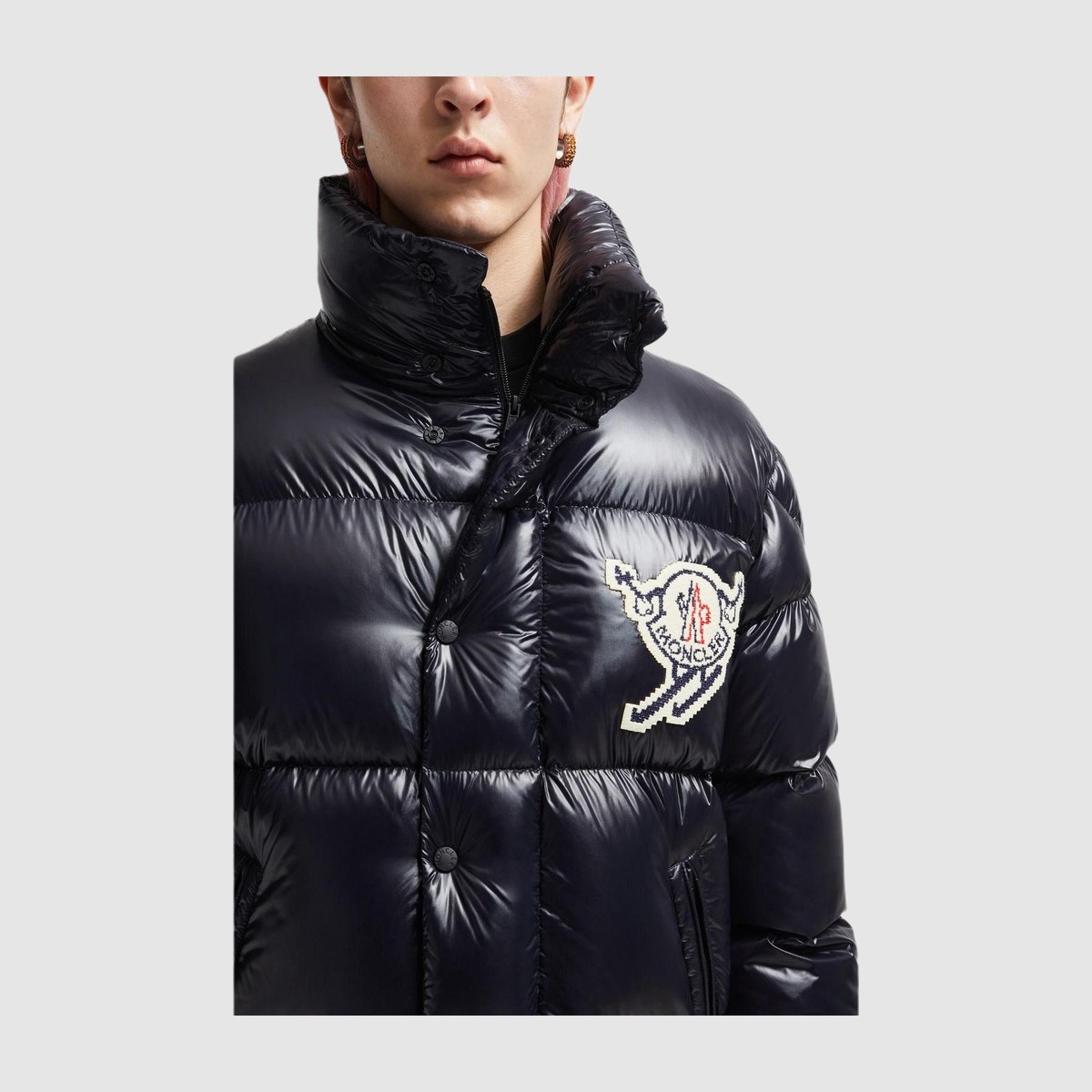 Moncler Leste