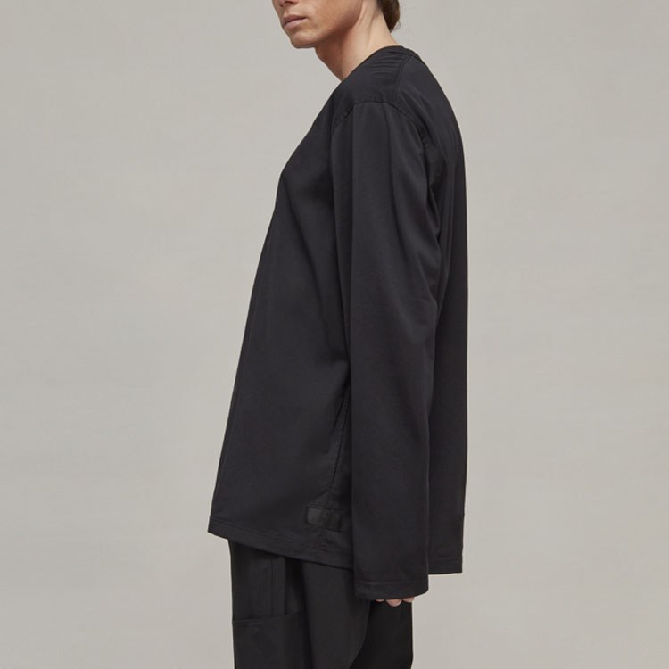 Y-3