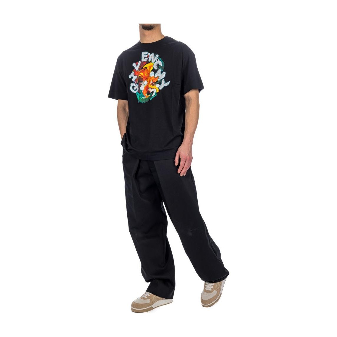 GIVENCHY T