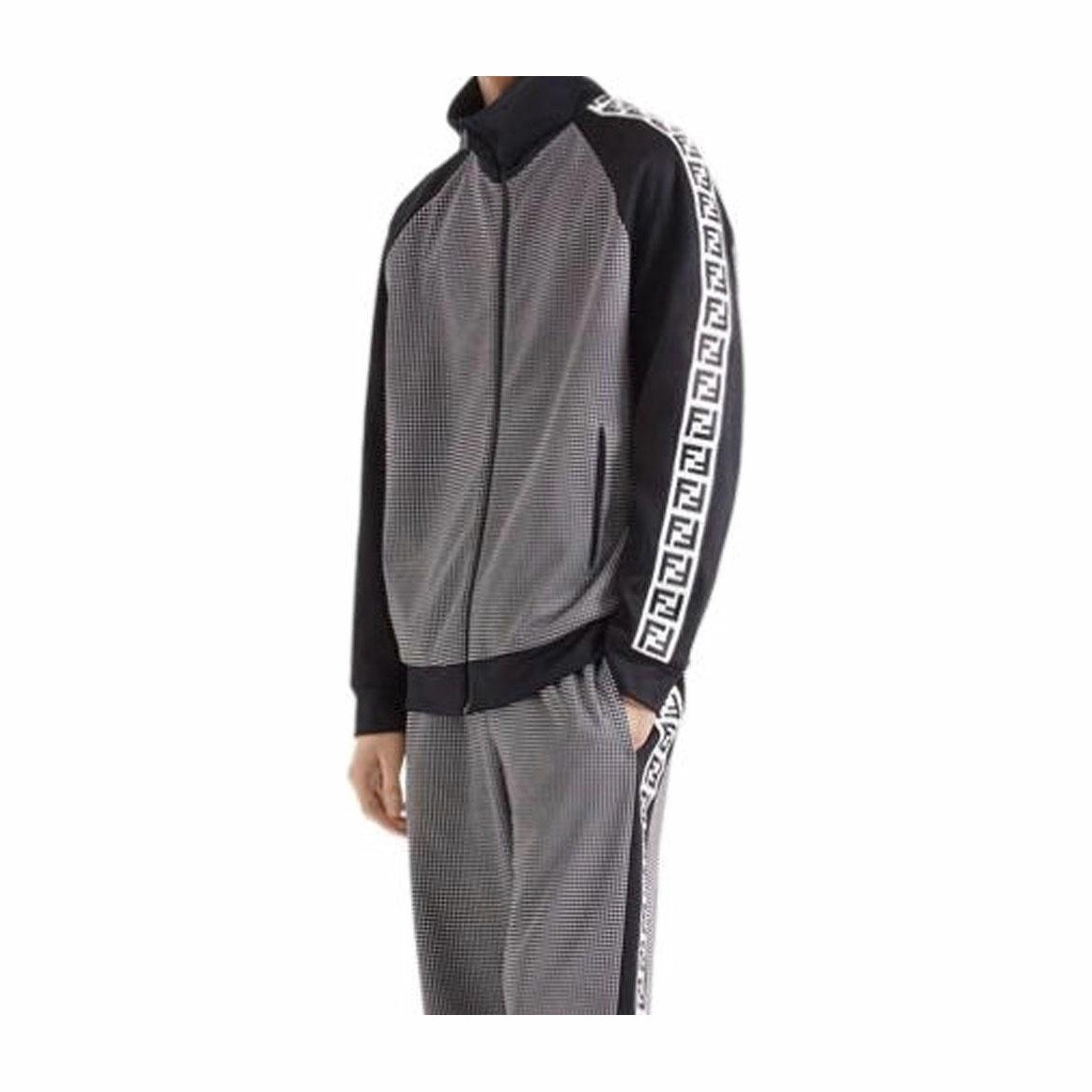 FENDI FW22 Logo