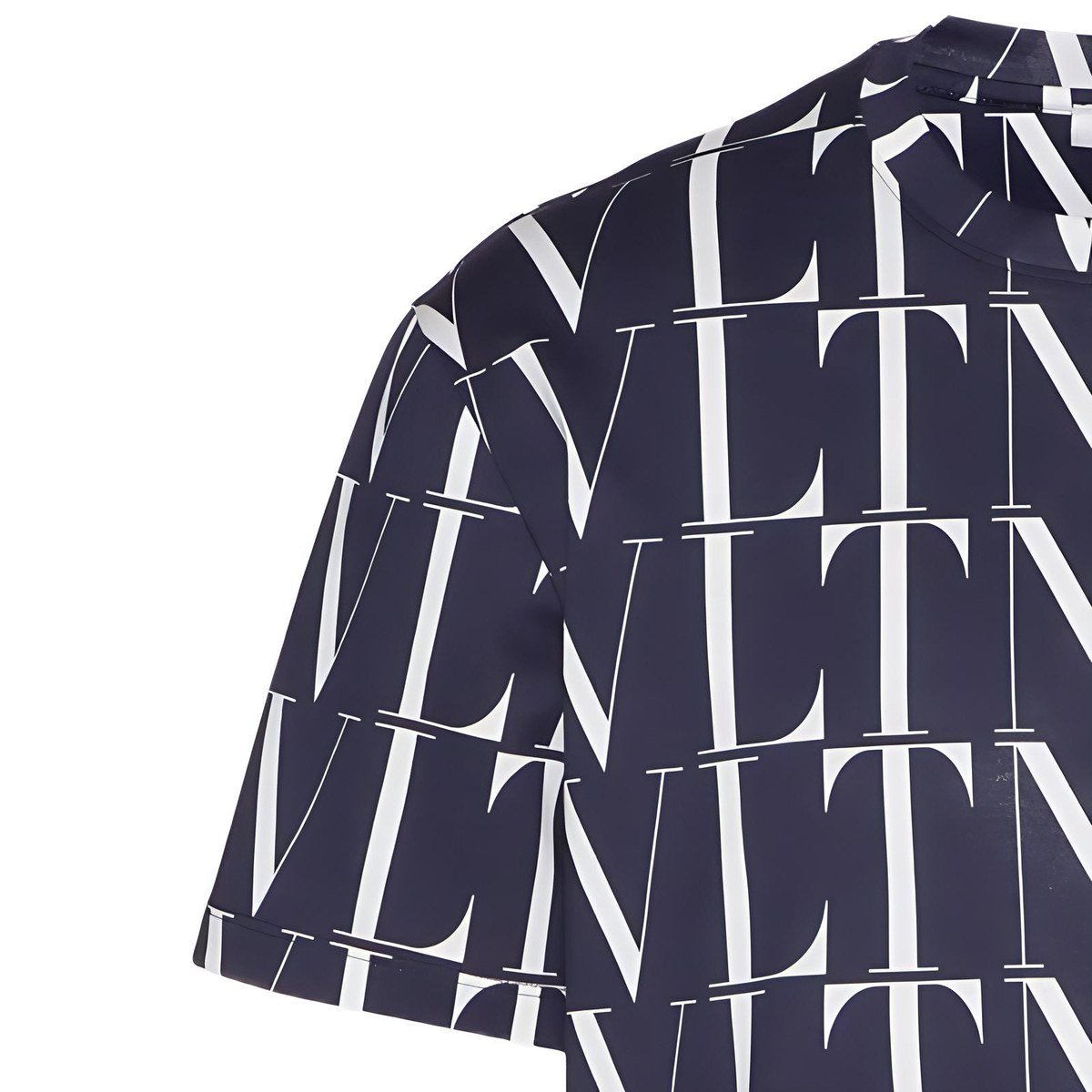 Valentino FW22 LogoT