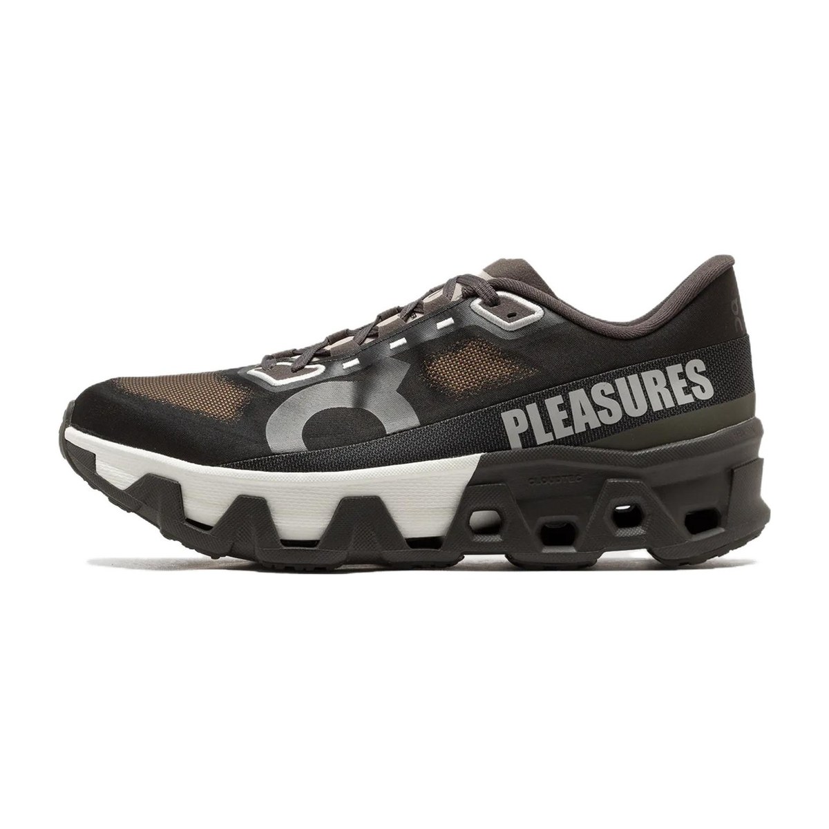 PLEASURES x On Cloudmonster Hyper TL Black