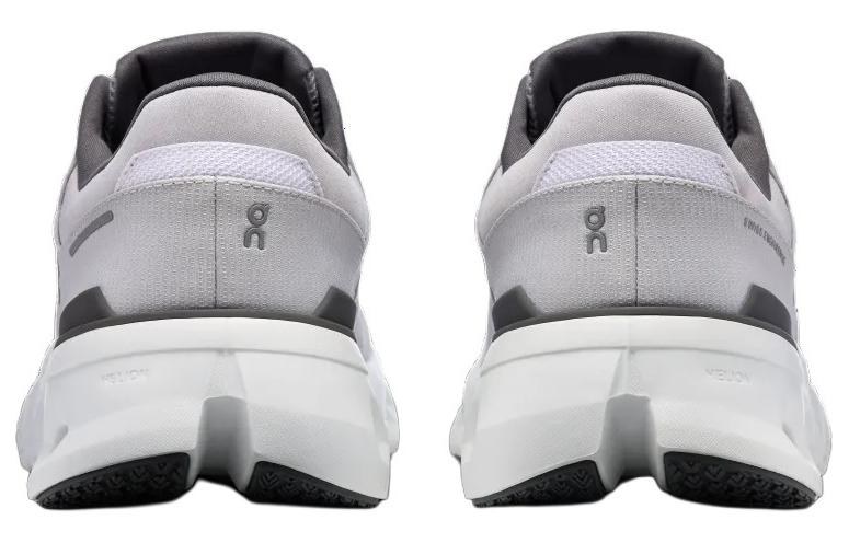 On Cloudrunner 2 Grey White