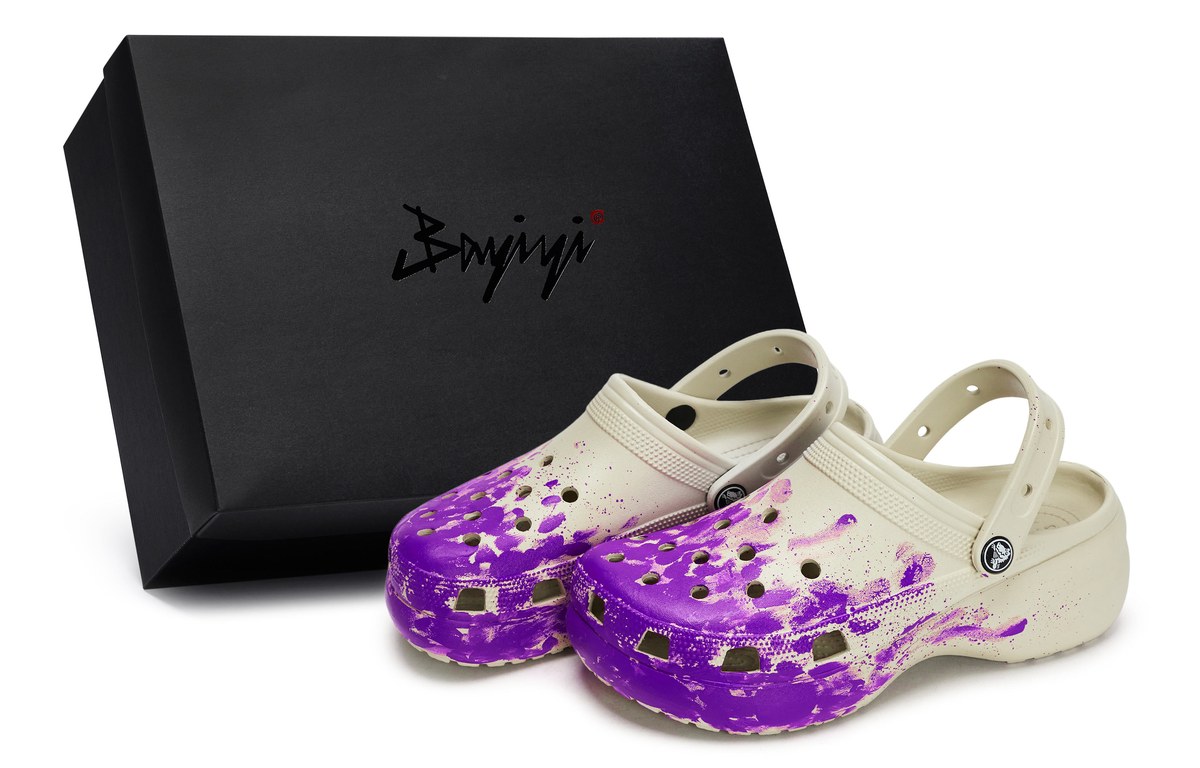 Crocs Classic Platform Clog 811