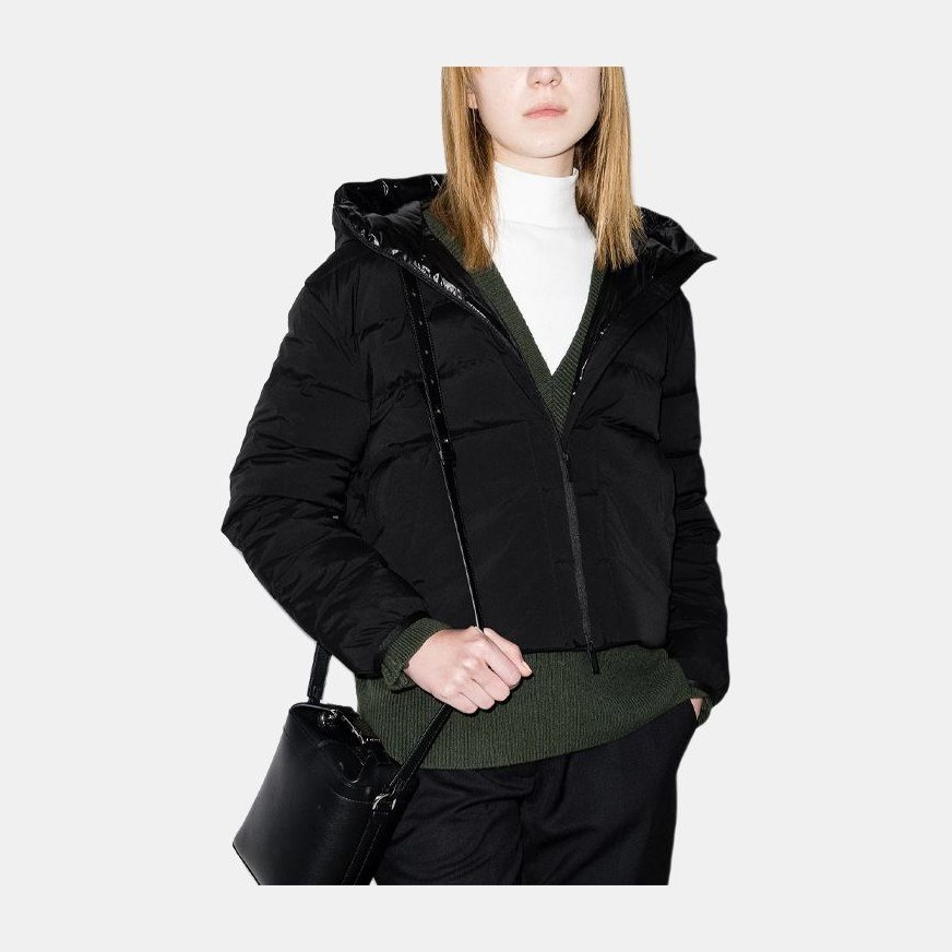 Moncler FW21 Logo