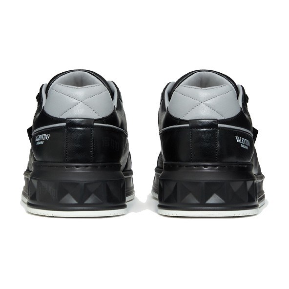 Valentino One Stud Garavani