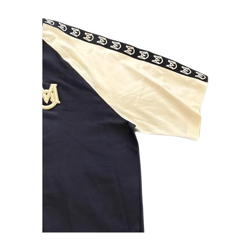 Moncler T