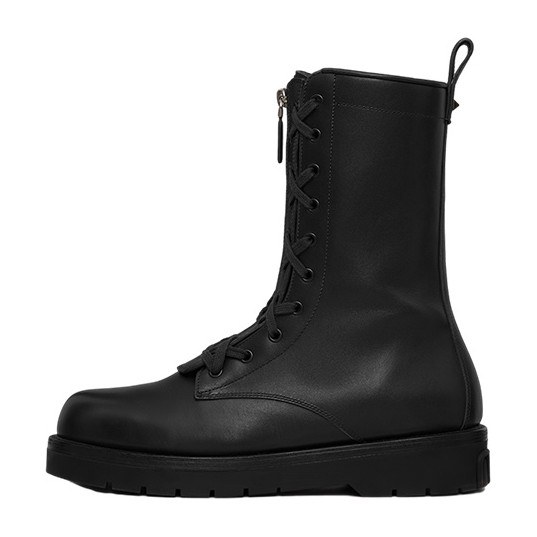 Valentino Xcombat