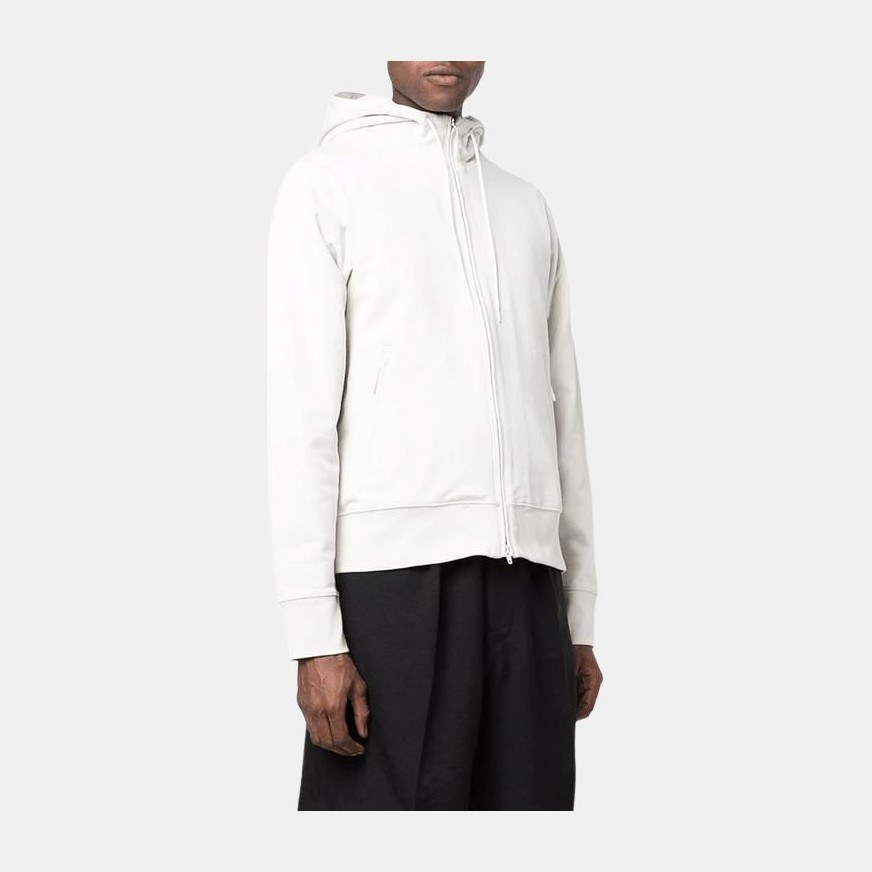 Y-3