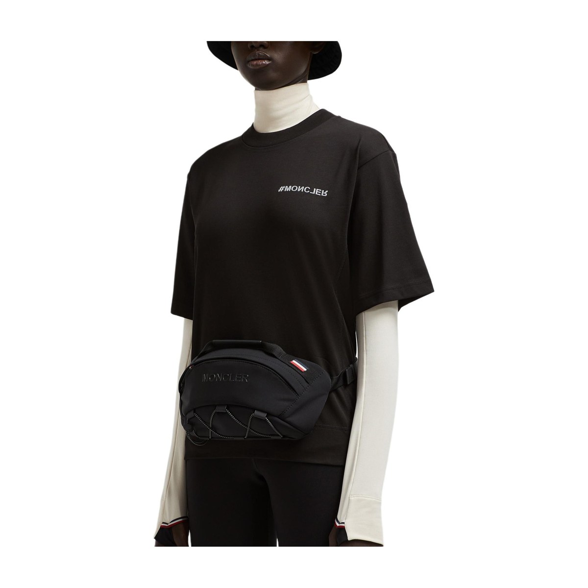 Moncler T