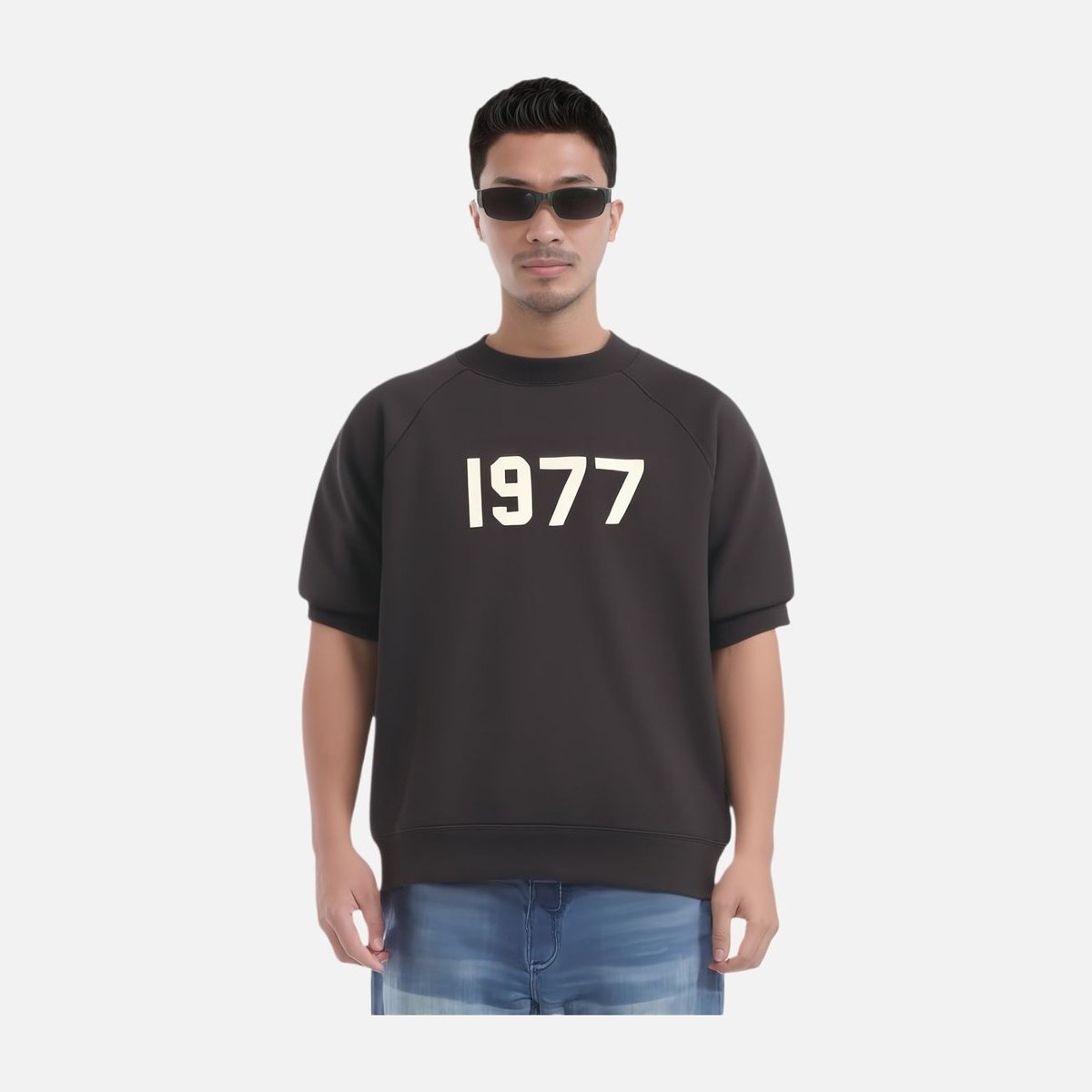 Fear of God Essentials 1977 SS Raglan Crewneck Iron