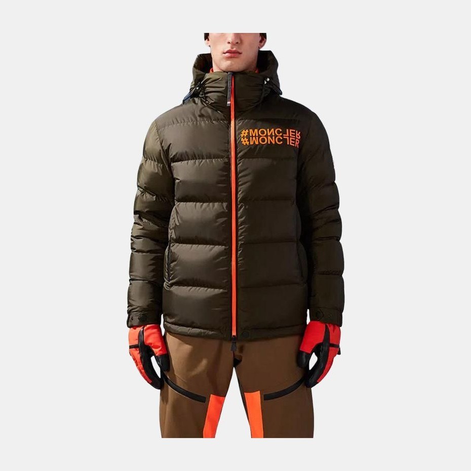 Moncler FW22 Logo