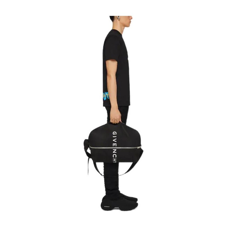 Givenchy SS22 T