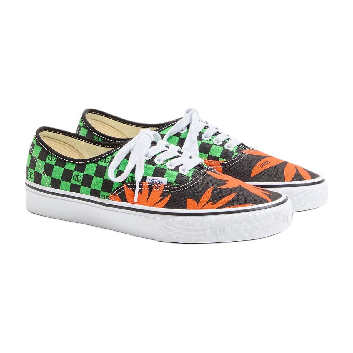 Valentino X VANSVLOGO