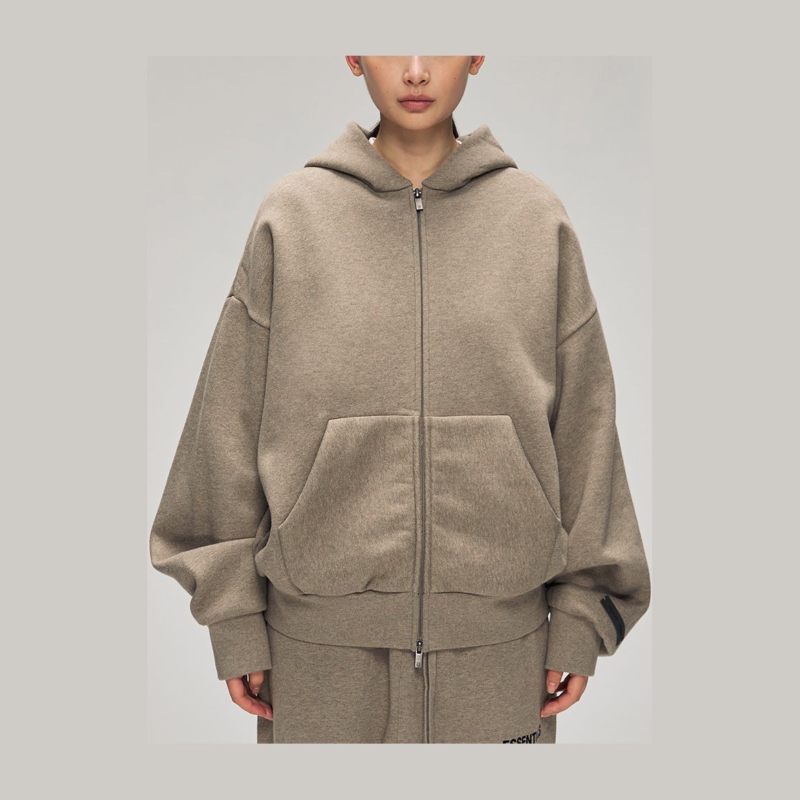 Fear of God Essentials SS25 Classic Full Zip-Up Hoodie Homestead Heather