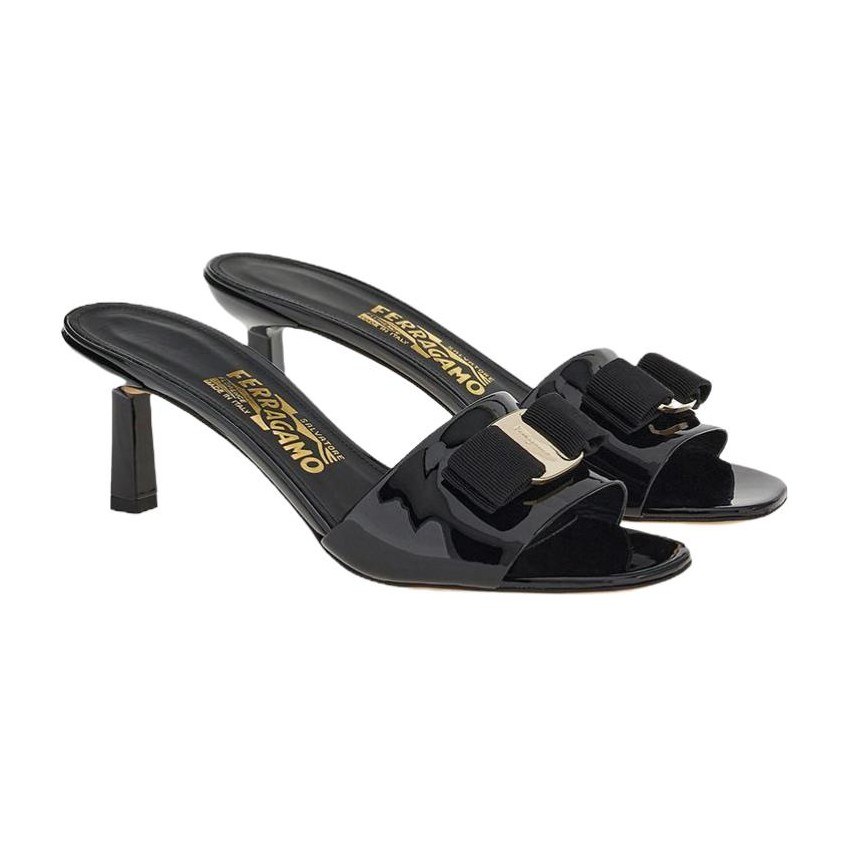 FERRAGAMO Vara