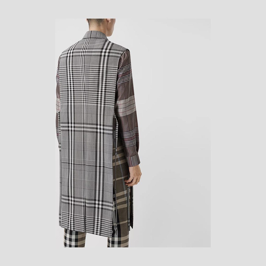 Burberry Sleeveless Wool Coat
