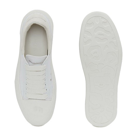 Alexander McQueen Deck